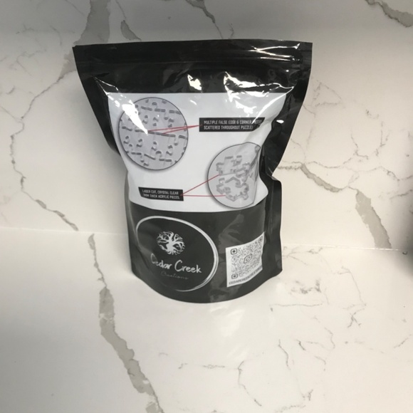 Clearly Impossible puzzle by Cedar Creek Creations 500 pieces - Picture 2 of 6